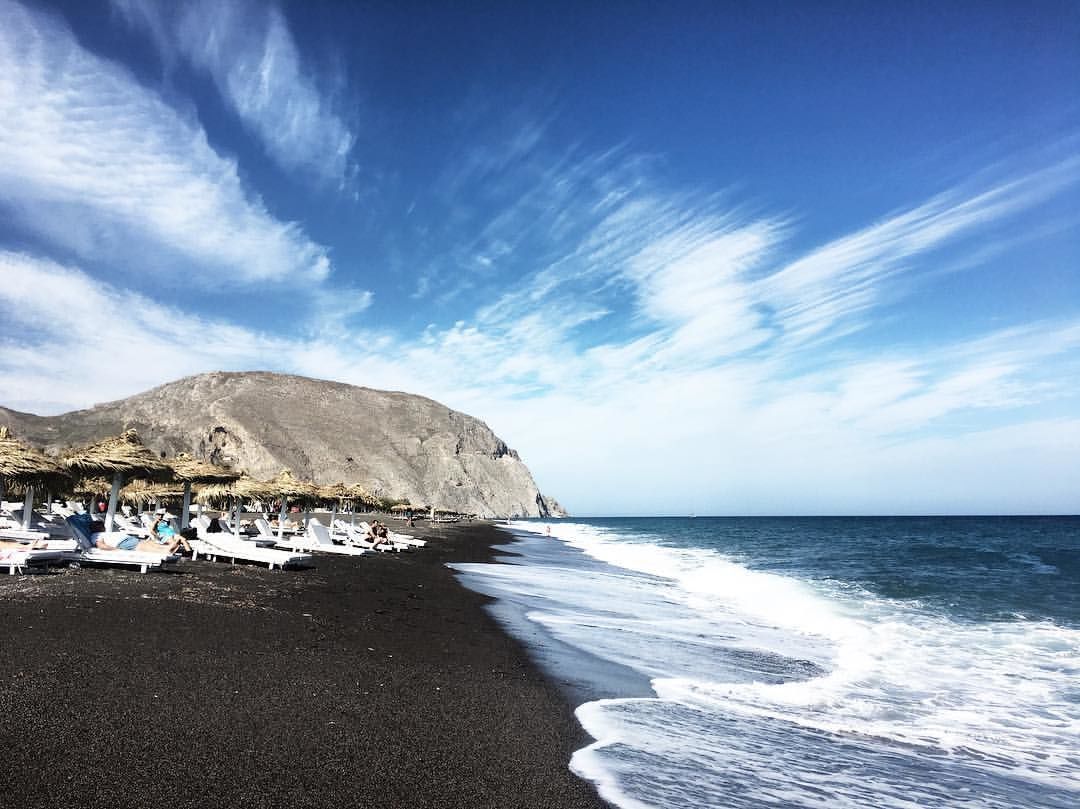 Пляж камари санторини. Пляж камари санторини. Пляж перисса санторини. Пляж перисса санторини. Санторини греция перисса.
